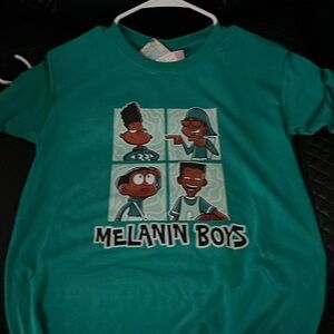 Jerzees youth large green t shirt